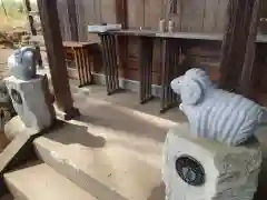 羊神社の狛犬