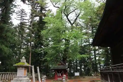 田村神社の庭園