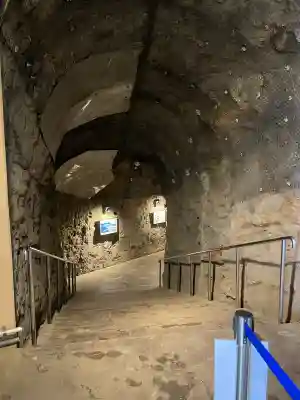 江の島岩屋(神奈川県)