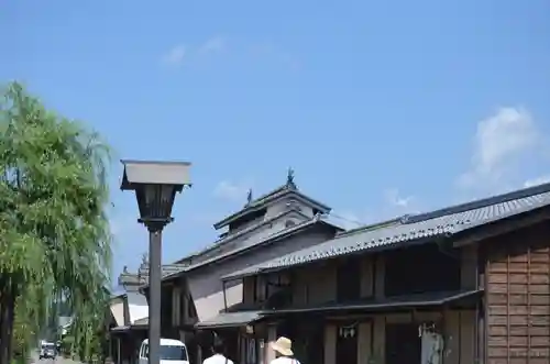 白鳥神社の周辺