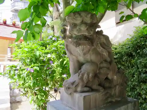 蒲田八幡神社の狛犬