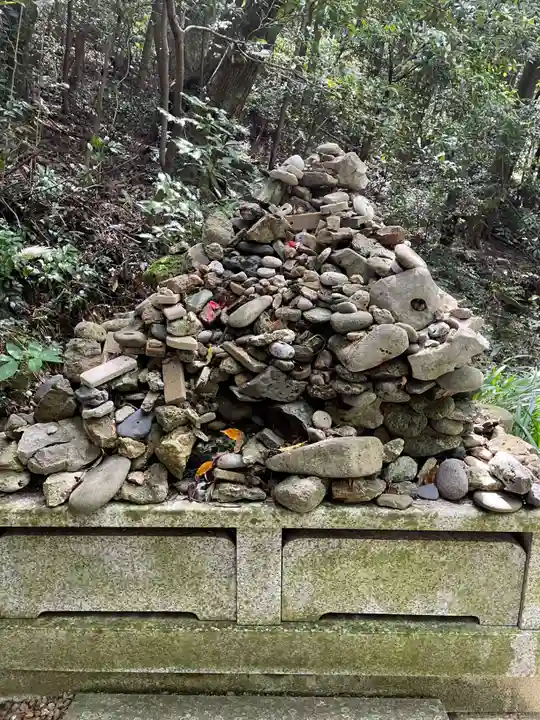 大日寺奥の院爪彫薬師(高知県)