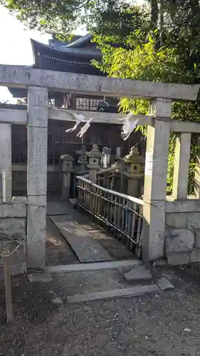 新羅神社の鳥居