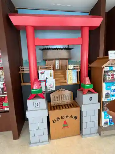 さっぽろテレビ父さん神社の{uncategorized: "未分類", other: "その他", undefined: "問題あり", building: "その他建物", grave: "お墓", sacred_gate: "鳥居", guardian: "狛犬", statue: "像", buddha: "仏像", history: "歴史", nature: "自然", garden: "庭園", animal: "動物", pagoda: "塔", temizu: "手水舎", mountain_gate: "山門・神門", sanctuary: "本殿・本堂", subordinate: "末社・摂社", art: "芸術", scenery: "景色", jizo: "地蔵", ema: "絵馬", goshuin: "御朱印", omikuji: "おみくじ", items: "授与品その他", amulet: "お守り", goshuincho: "御朱印帳", eats: "食事", festival: "お祭り", votive_dance: "神楽", shichigosan: "七五三参", wedding: "結婚式", experience: "体験その他", initially: "初詣", around: "周辺", anti_infection: "感染症対策"}