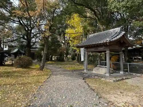 中嶋宮（旧八剱社）の手水舎