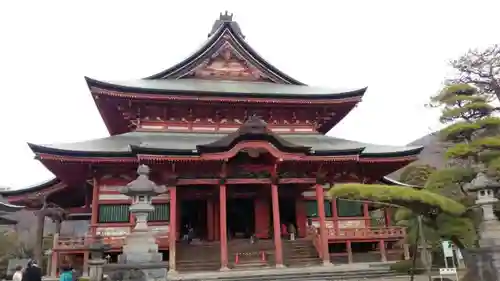 甲斐善光寺の本殿・本堂