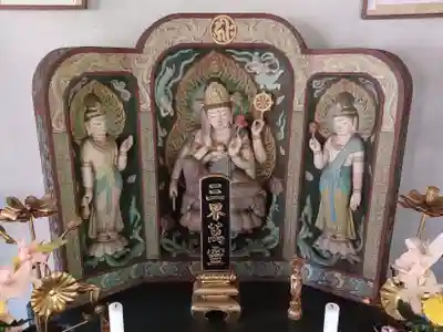 鳥居観音(埼玉県)