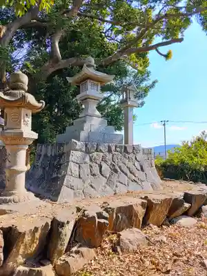 神明社（上細池神明社）の末社・摂社