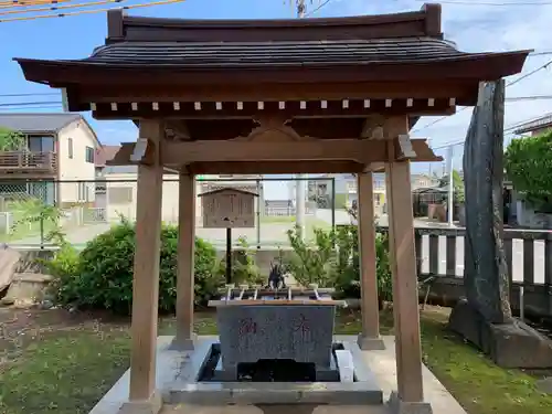 三ツ木神社の手水