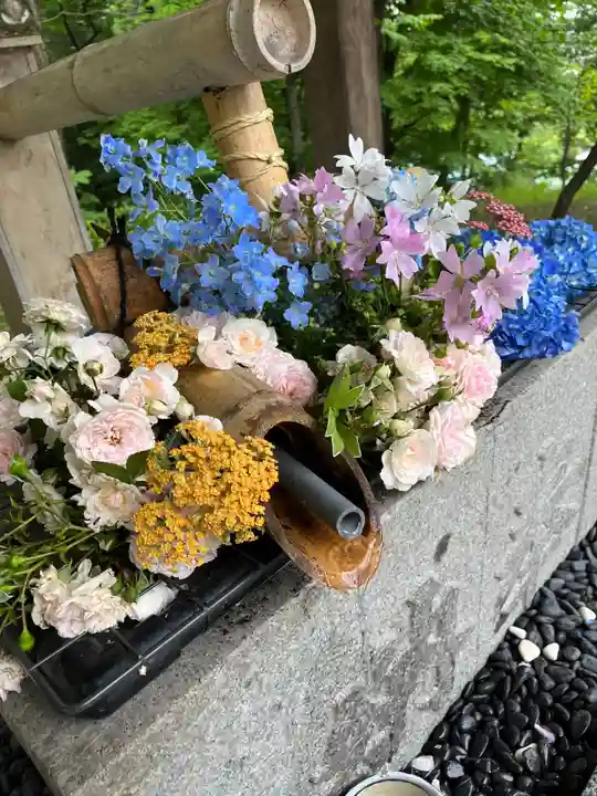 新得神社の手水舎
