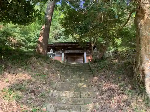 お堂（名称不明）の本殿・本堂