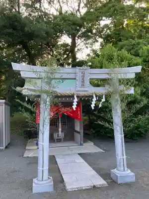 石屋神社の末社・摂社