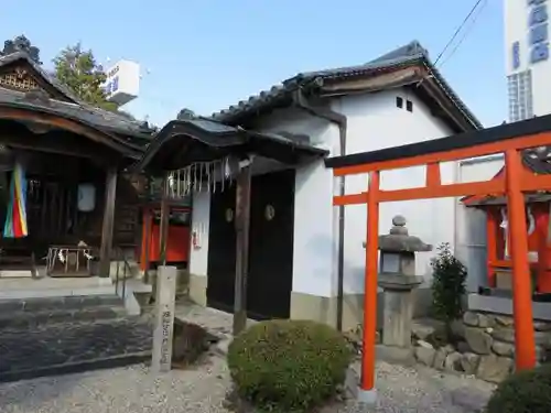 崇道天皇社のその他建物