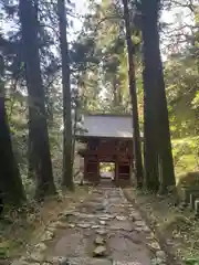 鳳来寺山奥の院の山門