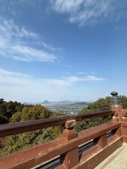 金刀比羅宮の{uncategorized: "未分類", other: "その他", undefined: "問題あり", building: "その他建物", grave: "お墓", sacred_gate: "鳥居", guardian: "狛犬", statue: "像", buddha: "仏像", history: "歴史", nature: "自然", garden: "庭園", animal: "動物", pagoda: "塔", temizu: "手水舎", mountain_gate: "山門・神門", sanctuary: "本殿・本堂", subordinate: "末社・摂社", art: "芸術", scenery: "景色", jizo: "地蔵", ema: "絵馬", goshuin: "御朱印", omikuji: "おみくじ", items: "授与品その他", amulet: "お守り", goshuincho: "御朱印帳", eats: "食事", festival: "お祭り", votive_dance: "神楽", shichigosan: "七五三参", wedding: "結婚式", experience: "体験その他", initially: "初詣", around: "周辺", anti_infection: "感染症対策"}