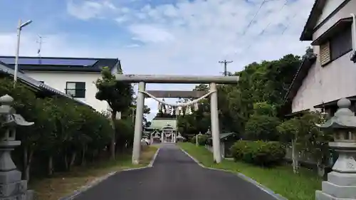 服織田神社の鳥居