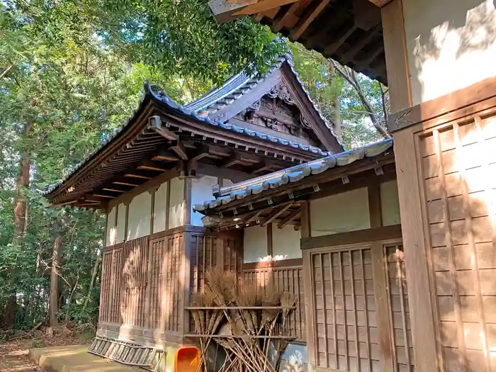 桑原神社の本殿