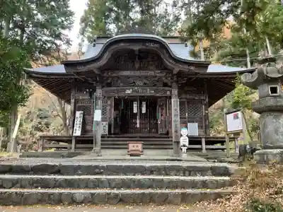 真福寺の本殿・本堂
