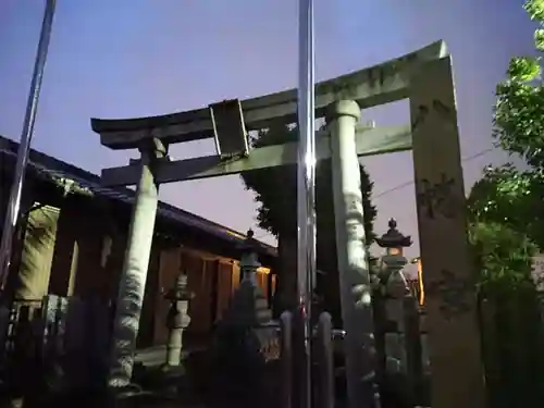 八幡神社の鳥居