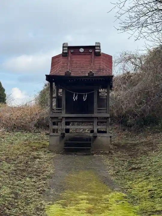 小坂熊野神社の{uncategorized: "未分類", other: "その他", undefined: "問題あり", building: "その他建物", grave: "お墓", sacred_gate: "鳥居", guardian: "狛犬", statue: "像", buddha: "仏像", history: "歴史", nature: "自然", garden: "庭園", animal: "動物", pagoda: "塔", temizu: "手水舎", mountain_gate: "山門・神門", sanctuary: "本殿・本堂", subordinate: "末社・摂社", art: "芸術", scenery: "景色", jizo: "地蔵", ema: "絵馬", goshuin: "御朱印", omikuji: "おみくじ", items: "授与品その他", amulet: "お守り", goshuincho: "御朱印帳", eats: "食事", festival: "お祭り", votive_dance: "神楽", shichigosan: "七五三参", wedding: "結婚式", experience: "体験その他", initially: "初詣", around: "周辺", anti_infection: "感染症対策"}