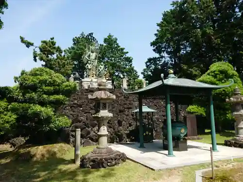 養学院の仏像