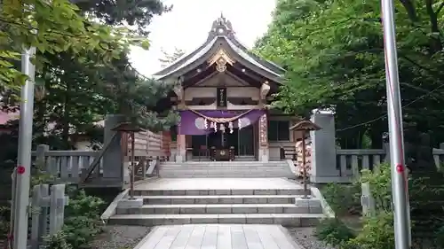 彌彦神社　(伊夜日子神社)の本殿