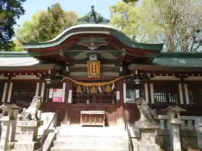 挙母神社の本殿・本堂