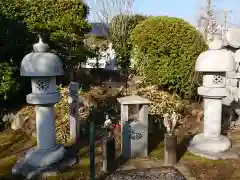 西来寺の末社