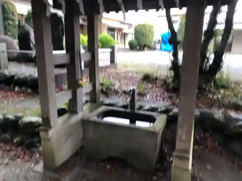 出雲乃伊波比神社の手水舎