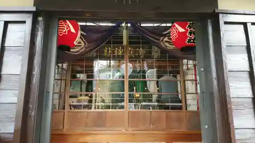 横浜御嶽神社の本殿・本堂