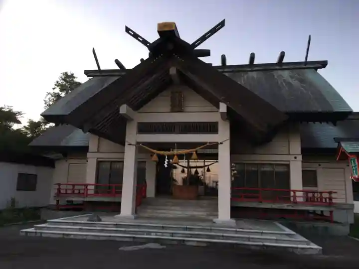 飯生神社の本殿・本堂