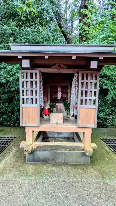 金ヶ作熊野神社の末社・摂社
