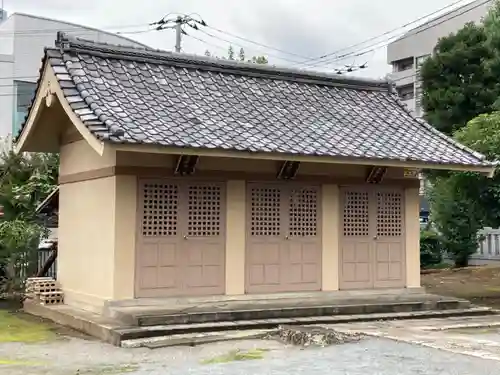 谷原氷川神社の末社・摂社