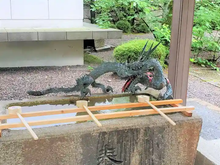 天孫神社の手水舎