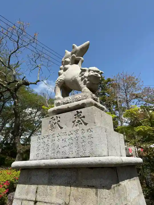 御建神社の{uncategorized: "未分類", other: "その他", undefined: "問題あり", building: "その他建物", grave: "お墓", sacred_gate: "鳥居", guardian: "狛犬", statue: "像", buddha: "仏像", history: "歴史", nature: "自然", garden: "庭園", animal: "動物", pagoda: "塔", temizu: "手水舎", mountain_gate: "山門・神門", sanctuary: "本殿・本堂", subordinate: "末社・摂社", art: "芸術", scenery: "景色", jizo: "地蔵", ema: "絵馬", goshuin: "御朱印", omikuji: "おみくじ", items: "授与品その他", amulet: "お守り", goshuincho: "御朱印帳", eats: "食事", festival: "お祭り", votive_dance: "神楽", shichigosan: "七五三参", wedding: "結婚式", experience: "体験その他", initially: "初詣", around: "周辺", anti_infection: "感染症対策"}