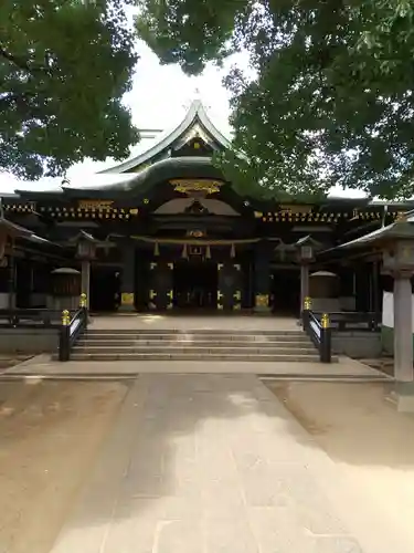 穴八幡宮の本殿・本堂