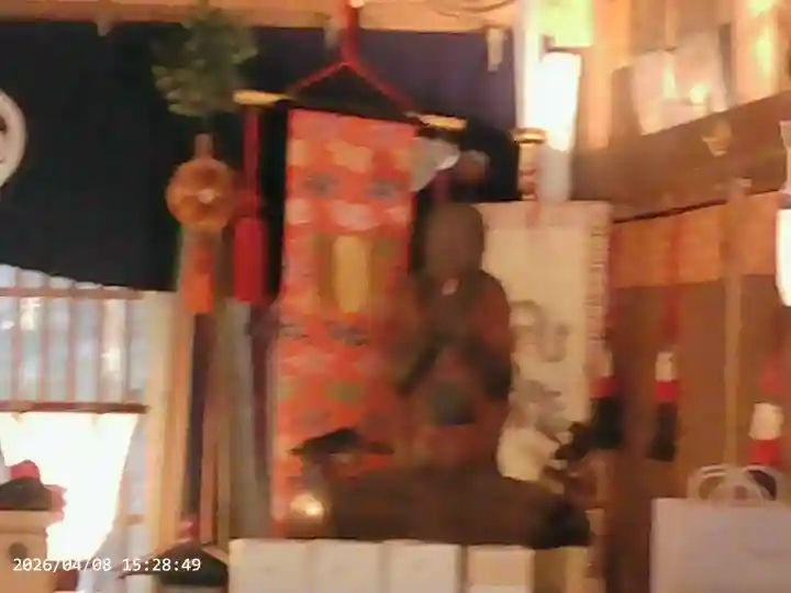 八幡神社松平東照宮の{uncategorized: "未分類", other: "その他", undefined: "問題あり", building: "その他建物", grave: "お墓", sacred_gate: "鳥居", guardian: "狛犬", statue: "像", buddha: "仏像", history: "歴史", nature: "自然", garden: "庭園", animal: "動物", pagoda: "塔", temizu: "手水舎", mountain_gate: "山門・神門", sanctuary: "本殿・本堂", subordinate: "末社・摂社", art: "芸術", scenery: "景色", jizo: "地蔵", ema: "絵馬", goshuin: "御朱印", omikuji: "おみくじ", items: "授与品その他", amulet: "お守り", goshuincho: "御朱印帳", eats: "食事", festival: "お祭り", votive_dance: "神楽", shichigosan: "七五三参", wedding: "結婚式", experience: "体験その他", initially: "初詣", around: "周辺", anti_infection: "感染症対策"}