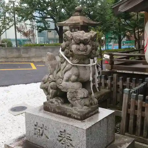 幸稲荷神社の狛犬