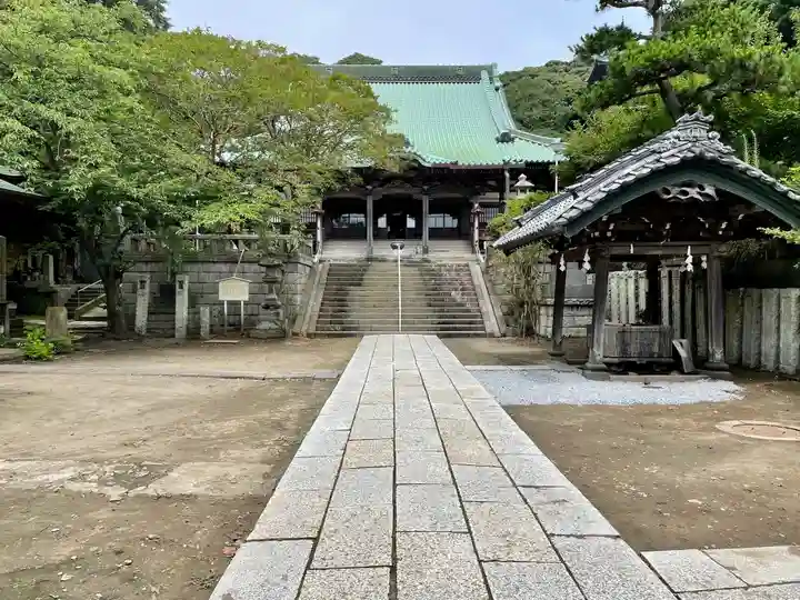 龍口寺の本殿・本堂
