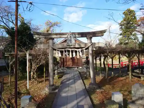 三条八幡宮の末社・摂社