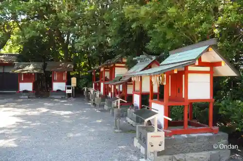 津島神社の末社