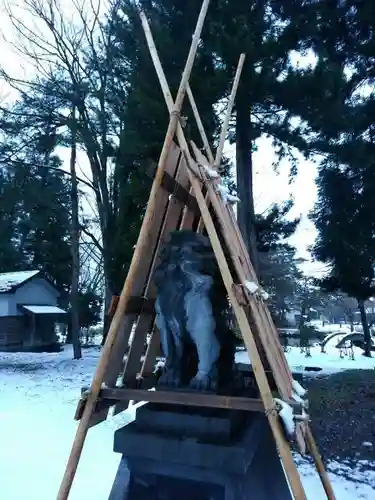 戸澤神社の狛犬