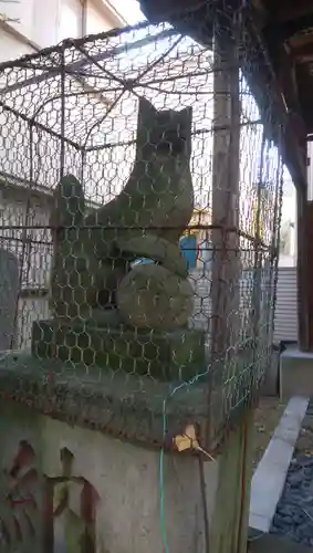 三穂道別稲荷神社の狛犬