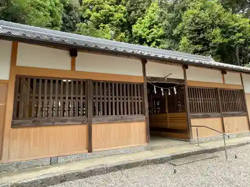 八阪神社の{uncategorized: "未分類", other: "その他", undefined: "問題あり", building: "その他建物", grave: "お墓", sacred_gate: "鳥居", guardian: "狛犬", statue: "像", buddha: "仏像", history: "歴史", nature: "自然", garden: "庭園", animal: "動物", pagoda: "塔", temizu: "手水舎", mountain_gate: "山門・神門", sanctuary: "本殿・本堂", subordinate: "末社・摂社", art: "芸術", scenery: "景色", jizo: "地蔵", ema: "絵馬", goshuin: "御朱印", omikuji: "おみくじ", items: "授与品その他", amulet: "お守り", goshuincho: "御朱印帳", eats: "食事", festival: "お祭り", votive_dance: "神楽", shichigosan: "七五三参", wedding: "結婚式", experience: "体験その他", initially: "初詣", around: "周辺", anti_infection: "感染症対策"}