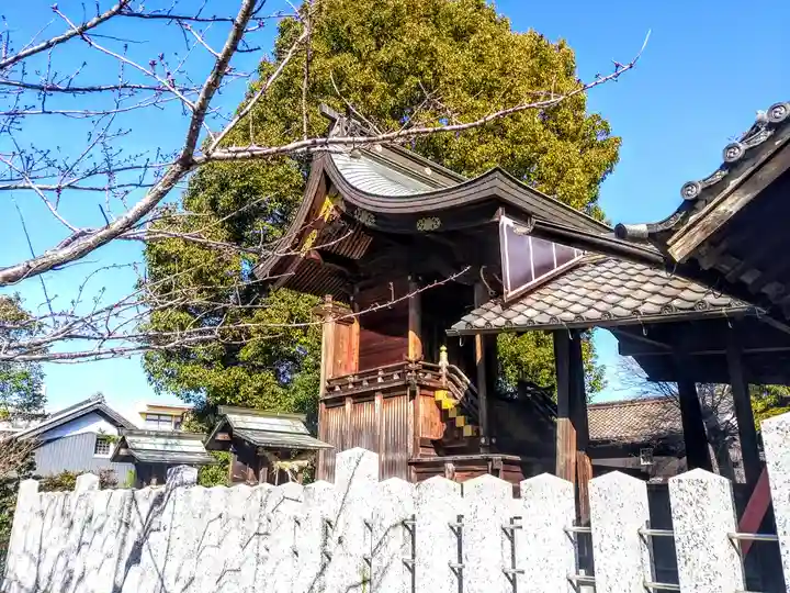 白山社の本殿・本堂