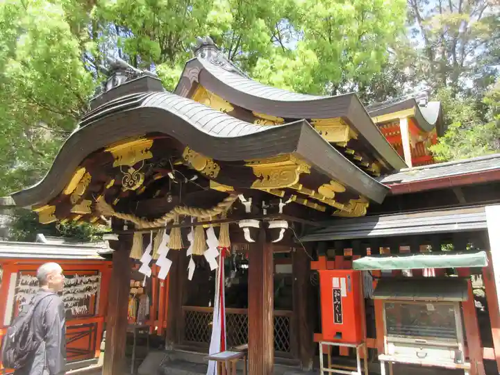 満足稲荷神社の本殿・本堂
