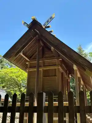 山口大神宮の{uncategorized: "未分類", other: "その他", undefined: "問題あり", building: "その他建物", grave: "お墓", sacred_gate: "鳥居", guardian: "狛犬", statue: "像", buddha: "仏像", history: "歴史", nature: "自然", garden: "庭園", animal: "動物", pagoda: "塔", temizu: "手水舎", mountain_gate: "山門・神門", sanctuary: "本殿・本堂", subordinate: "末社・摂社", art: "芸術", scenery: "景色", jizo: "地蔵", ema: "絵馬", goshuin: "御朱印", omikuji: "おみくじ", items: "授与品その他", amulet: "お守り", goshuincho: "御朱印帳", eats: "食事", festival: "お祭り", votive_dance: "神楽", shichigosan: "七五三参", wedding: "結婚式", experience: "体験その他", initially: "初詣", around: "周辺", anti_infection: "感染症対策"}