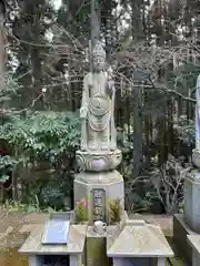 宝山寺の仏像