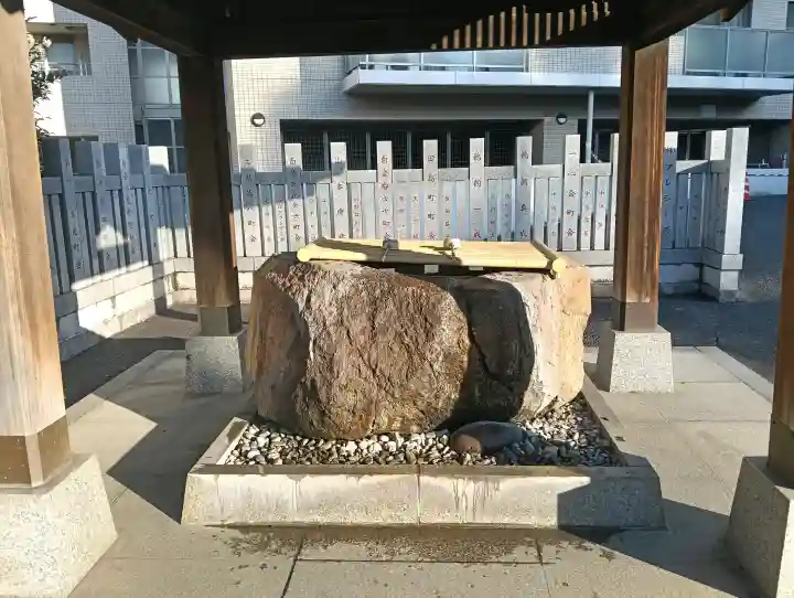 白金氷川神社の{uncategorized: "未分類", other: "その他", undefined: "問題あり", building: "その他建物", grave: "お墓", sacred_gate: "鳥居", guardian: "狛犬", statue: "像", buddha: "仏像", history: "歴史", nature: "自然", garden: "庭園", animal: "動物", pagoda: "塔", temizu: "手水舎", mountain_gate: "山門・神門", sanctuary: "本殿・本堂", subordinate: "末社・摂社", art: "芸術", scenery: "景色", jizo: "地蔵", ema: "絵馬", goshuin: "御朱印", omikuji: "おみくじ", items: "授与品その他", amulet: "お守り", goshuincho: "御朱印帳", eats: "食事", festival: "お祭り", votive_dance: "神楽", shichigosan: "七五三参", wedding: "結婚式", experience: "体験その他", initially: "初詣", around: "周辺", anti_infection: "感染症対策"}