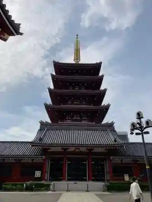 浅草寺の塔